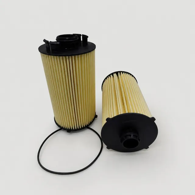 Kaltreo KT-OF9618 oil filter, replaces Fleetguard LF17557 — cross-references P40031-MPG, P40031MPG, 11429540